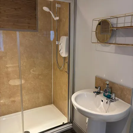 Ground Floor Apartment *
